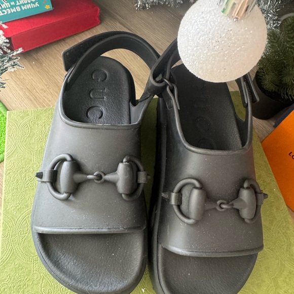 Gucci sandals Authentic - Picture 5 of 6